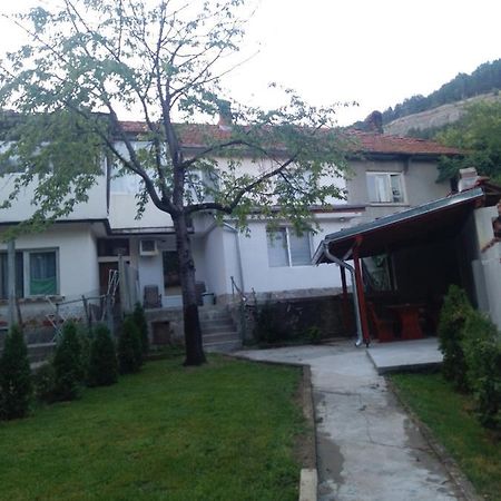 House Nadejda Veliko Tarnovo Exterior photo